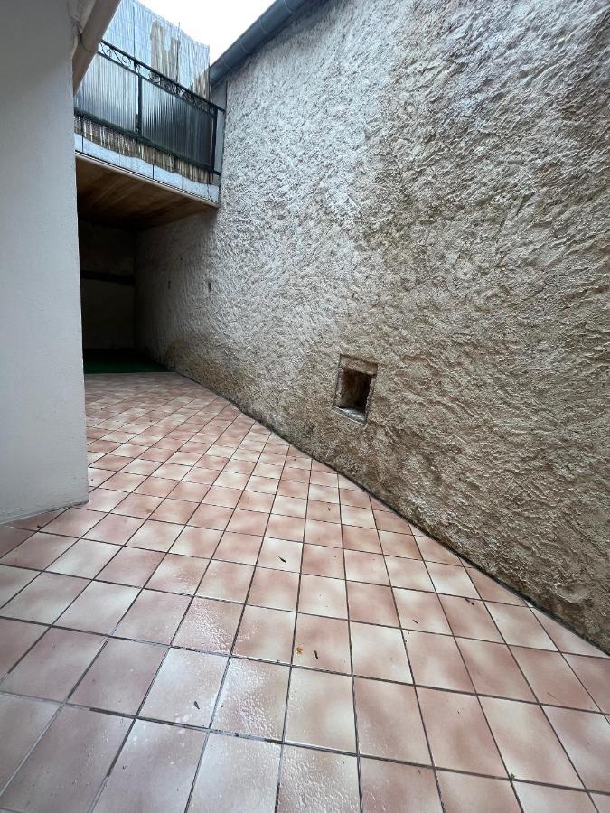 Chez Sam Lägenhet Langres Exteriör bild